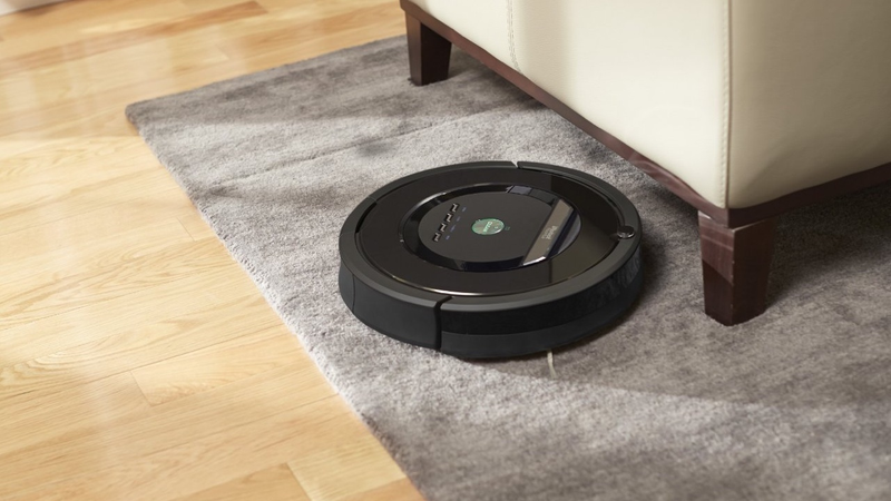 iRobot Roomba 880, $595